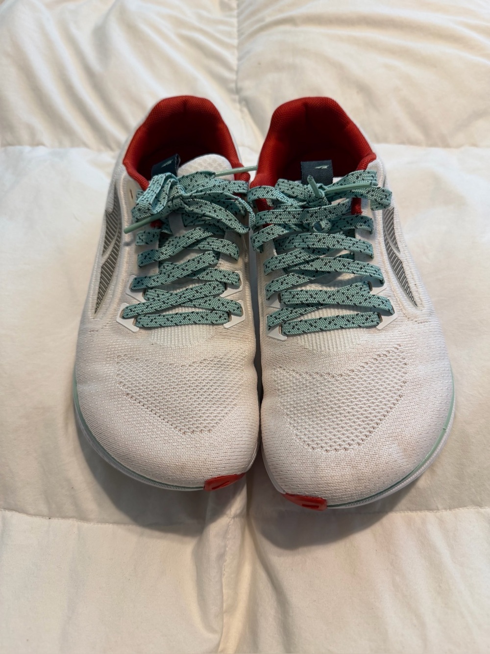 Altra Escalante 3 Womens Running Shoes White Red Mint ALOA7R71110 Size 8.5